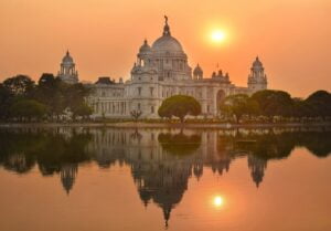 Victoria Memorial-Golden Truth